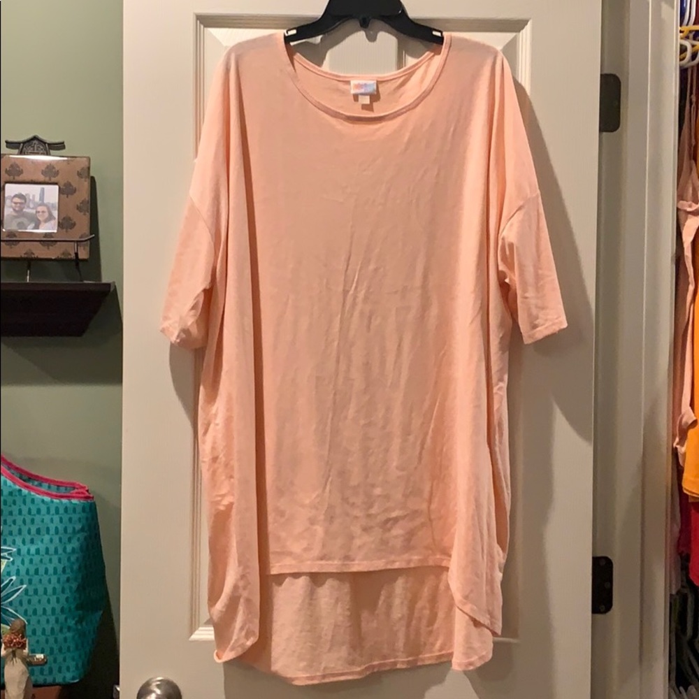 Lularoe Irma peach size 3X